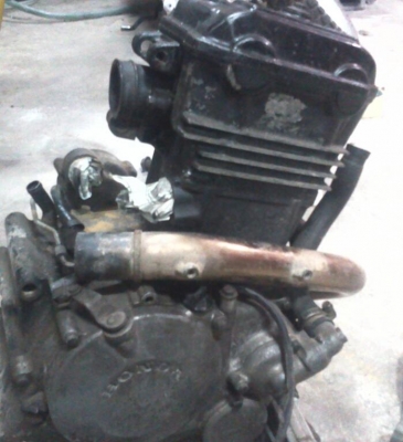 ขายเครื่อง honda 250cc ราคา6900บาท(มีใบคุมเครื่อง) ขายเครื่อง honda 250cc ราคา6900บาท(มีใบคุมเครื่อง)