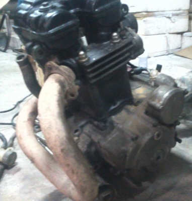 ขายเครื่อง honda 250cc ราคา6900บาท(มีใบคุมเครื่อง) ขายเครื่อง honda 250cc ราคา6900บาท(มีใบคุมเครื่อง)