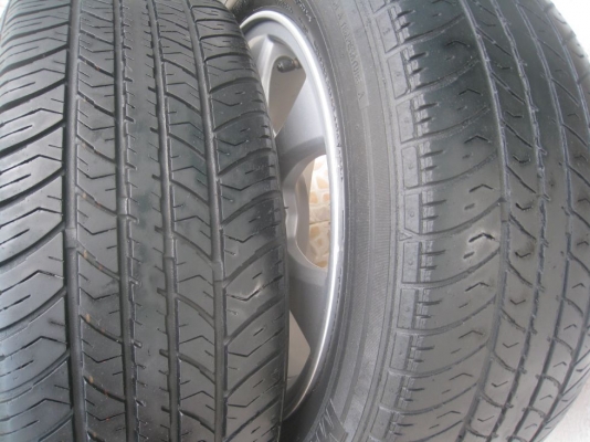 ขายล้อแม็กเดิม HONDA CIVIC 15"x6" 5/114 et45 + ยางปี 08,09(081-3747940)