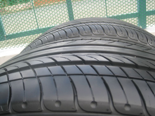 ขายยาง deestone vincente r302 225/45zr18 ปี12 (1คู่) (081-3747940)