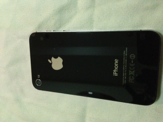 ขาย IPHONE 4S 32Gb สีดำ ราคา 16,500 บาท เครื่อง 9 เดือน