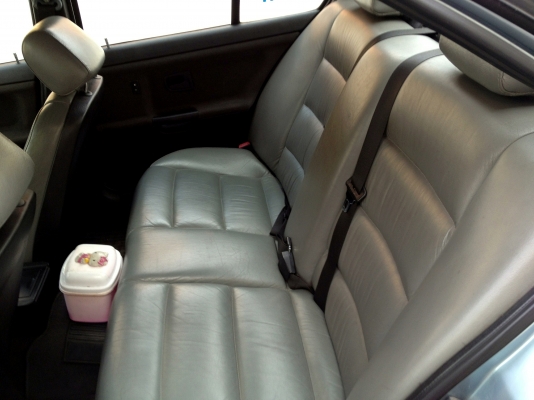 1996 BMW, 318 i (4Dr) โฉม นกแก้ว E36 แต่งพองาม 280000 แล้วด่วนๆ