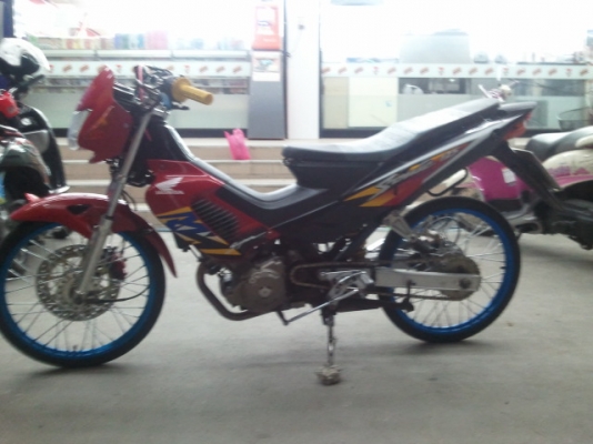 ขาย โซนิก (ตัวเก่าสตาร์ทมือ) สภาพซิ่งๆแว้นๆๆ ราคาถูกๆ 17500