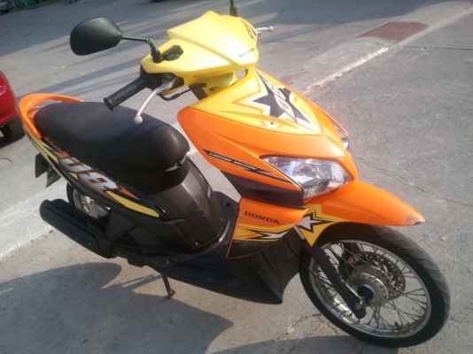 ขาย honda คลิก (คอมบายเบรคปี51) เดิมๆๆพร้อมใช้ ราคาถูกๆ 13500 บาท