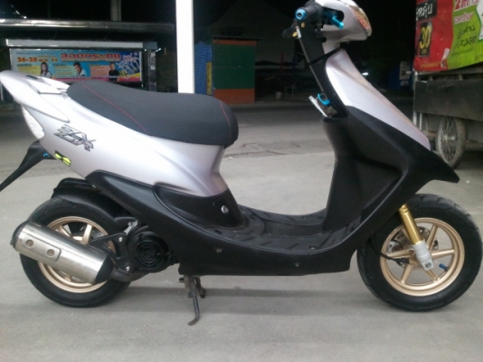 ขาย Dio ZX AF34 (ตัวtop) สภาพปั้นต่อหน่อยหล่อเลยคับ ราคา 13500 บาท