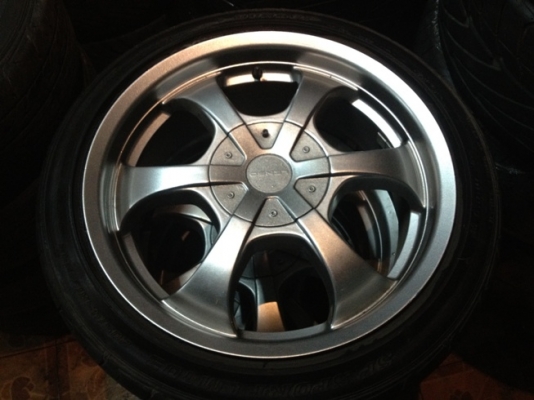 ขายแม็กซ์มือ2 Lenso ขอบ 17 4รู100/114 +ยาง ราคา 8900 บ ถูกๆๆ