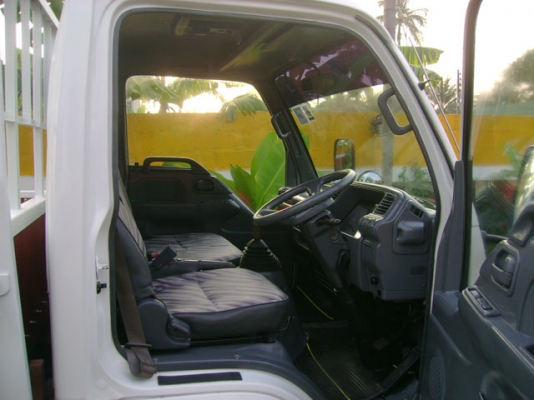 2012 ISUZU NKR 69E เครื่อง 4JG2 3100CC.บรรทุก4ล้อไม่ติดเวลา 2012 ISUZU NKR 69E เครื่อง 4JG2 3100CC.บรรทุก4ล้อไม่ติดเวลา