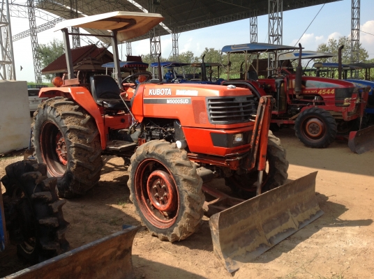 ขายรถไถคูโบต้า M-5000 สวยตามสภาพ ราคาต่อลองได้