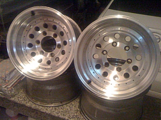 ขายล้อ หยดน้ำ