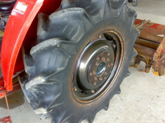 ขายด่วนรถไถยันมาร์EF453Tพร้อมอุปกรณ์ใบมีดดันดินหน้าและโลเตอร์เตอร์ลรี