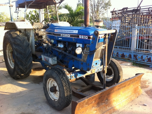 ขายรถแทรกเตอร์ FORD 6610 เครื่อง 6600 ตามสภาพ มีอุปกรณ์พร้อม