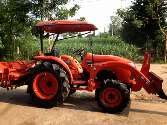 ขายด่วนรถไถคูโบต้าL3608พร้อมโลเตอร์ลี่ตราช้างและใบมีดดันดินหน้าสนใจสอบถามรายละเอียดได้ที่ คุณสมพงษ์0819136451 ขายด่วนรถไถคูโบต้าL3608พร้อมโลเตอร์ลี่ตราช้างและใบมีดดันดินหน้าสนใจสอบถามรายละเอียดได้ที่ คุณสมพงษ์0819136451