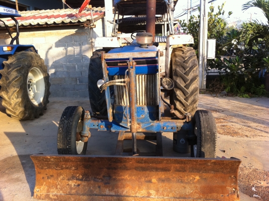 ขายรถแทรกเตอร์ FORD 6610 เครื่อง 6600 ตามสภาพ มีอุปกรณ์พร้อม ขายรถแทรกเตอร์ FORD 6610 เครื่อง 6600 ตามสภาพ มีอุปกรณ์พร้อม