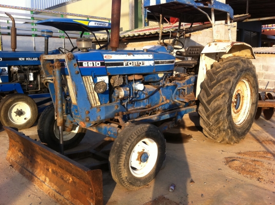 ขายรถแทรกเตอร์ FORD 6610 เครื่อง 6600 ตามสภาพ มีอุปกรณ์พร้อม ขายรถแทรกเตอร์ FORD 6610 เครื่อง 6600 ตามสภาพ มีอุปกรณ์พร้อม