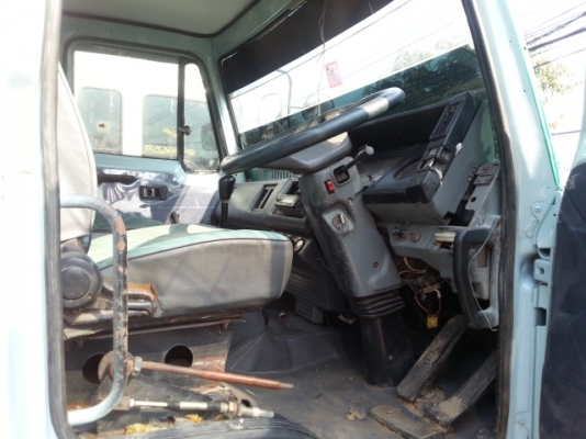 ขายรถisuzu195นางฟ้ายางใหม่10เส้นแอร์พร้อมเล่มพร้อมโอน