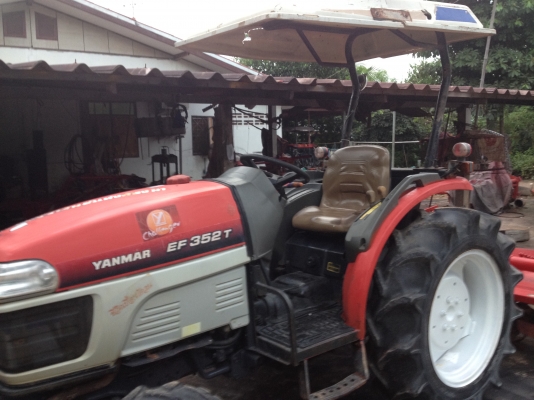 ขายด่วนรถไถยันมาร์ EF352T พร้อมโลเตอร์ลี่ รถพร้อมใช้มามี2คันให้เลือกสนใจสอบถามรายละเอียดได้ที่ คุณสมพงษ์ 081-9136451