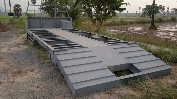 ขายหางเทเลอร์  ต่อใหม่  บรรทุกรถแม็คโคร  200-320