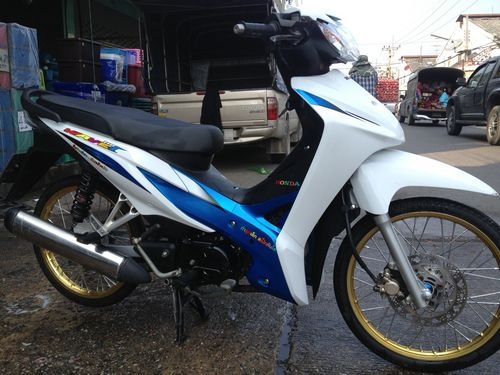 HONDA WAVE110 iสวยกริ้บเครื่องดีพร้อมใช้