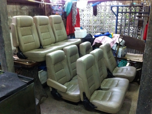 YC/9 seat/gray color/27000Bth/ Phahon yothin52