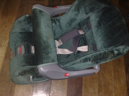 ขายเก้าอี้เด็กผ้ากำมะหยี่มีกันตก