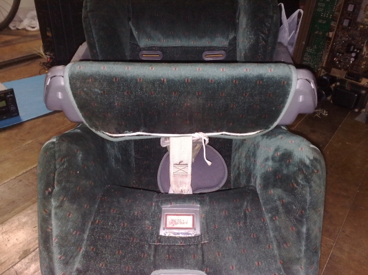 ขายเก้าอี้เด็กผ้ากำมะหยี่มีกันตก