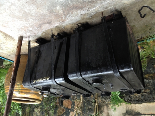 ขายถังน้ำมันพร้อมขาครบชุด