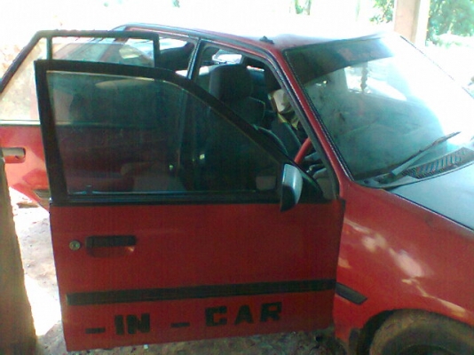 ขาย รถเก๋ง ford 4ประตูครับ ตามสภาพครับ ราคาถูกครับ0895667525