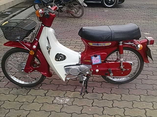 รูปในชัดๆเพียบC70KAสภาพประกวดรถปี2522พรบภาษีหมดปีหน้าพร้อมโอนรถ กรุงเทพ