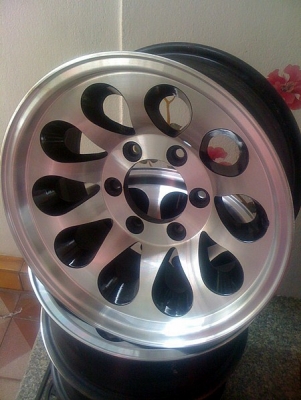 ขายล้อ หยดน้ำ