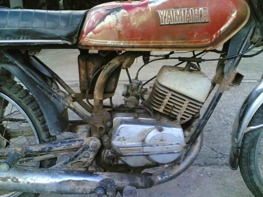 ขายยามาฮ่า RX100 เล่มทะเบียนรถเดิมๆอะไหร่บางชิ้นต้องเก็บขาย 5500 บาท