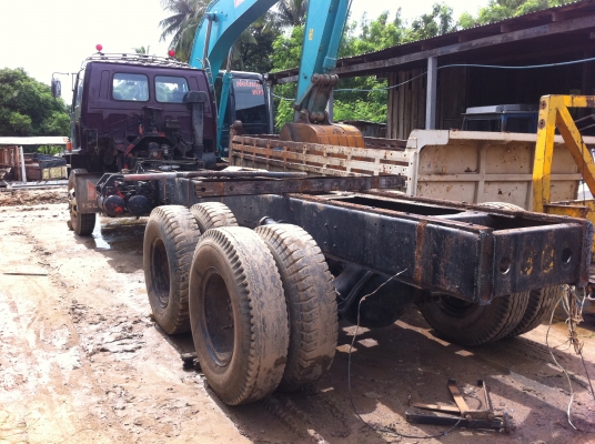 รถไม่มีทะเบียน ขายรถบรรทุก 10 ล้อ ลากคัสซี 2 เพลา ISUZU JUMBO 210 เบรกทิฟฟี่ สโลอินเตอร์ 4 สปีต สภาพดีคัสซีไม่มีผุ รถไม่มีทะเบียน ขายรถบรรทุก 10 ล้อ ลากคัสซี 2 เพลา ISUZU JUMBO 210 เบรกทิฟฟี่ สโลอินเตอร์ 4 สปีต สภาพดีคัสซีไม่มีผุ