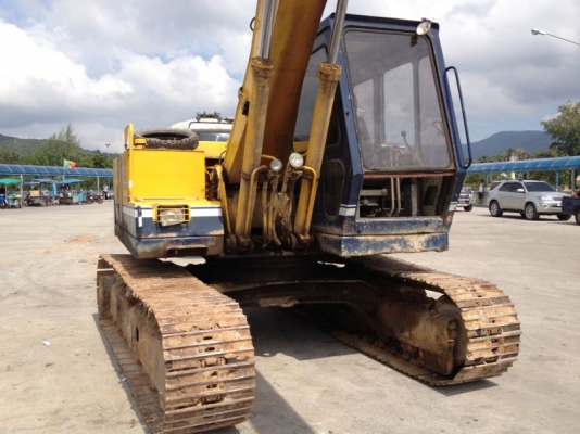 รถแบคโฮ  KOBELCO  120     สนใจติดต่อ  081 - 6079515