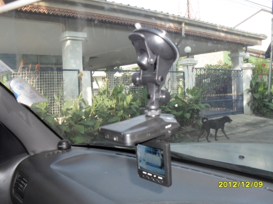 กล้องติดหน้ารถยนต์