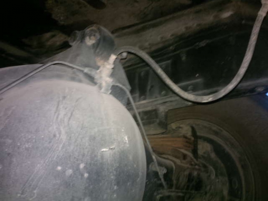 รถอิซูซุ 10 ล้อ GXZ  หัวลาก  240 แรงม้า  ( ขายแม่ลูก  ขาวทำฟ้า )  สนใจติดต่อ 081- 6079515