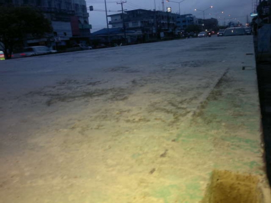 รถอิซูซุ 10 ล้อ GXZ  หัวลาก  240 แรงม้า  ( ขายแม่ลูก  ขาวทำฟ้า )  สนใจติดต่อ 081- 6079515