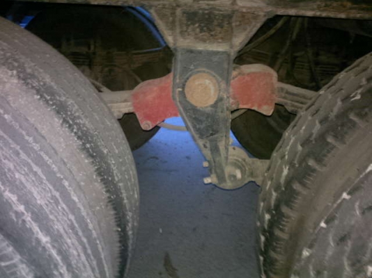 รถอิซูซุ 10 ล้อ GXZ  หัวลาก  240 แรงม้า  ( ขายแม่ลูก  ขาวทำฟ้า )  สนใจติดต่อ 081- 6079515