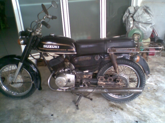 ขาย k125 ครับ มีเล่มทะเบียน+ชุดโอน(ปรับราคาใหม่จาก16500เหลือ15500)