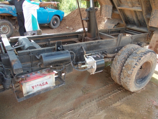 ขาย TOYOTA  BU  20 ไอ้หนุ่มทางหลวง