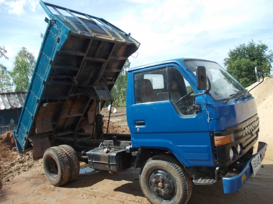 ขาย TOYOTA  BU  20 ไอ้หนุ่มทางหลวง