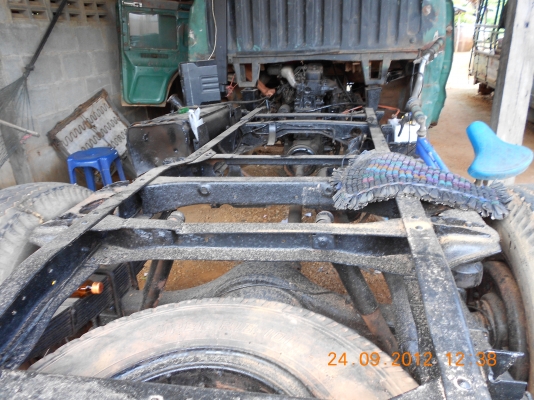 ขาย 4 ล้อ  เครื่อง ISUZU 88 แรง ลงเล่มแล้ว แน่นประหยัด แซสซีสวย