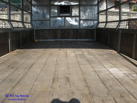 ขาย 6 ล้อ อีซูซุ NKR 130 แรง ยาว 5  ม. ปี 2006 สภาพเดิม ๆ สวยจัดกว่า 90\% เครื่องแน่น คัสซีสวยกิ๊ป สนใจชมรถก่อนได้ครับ