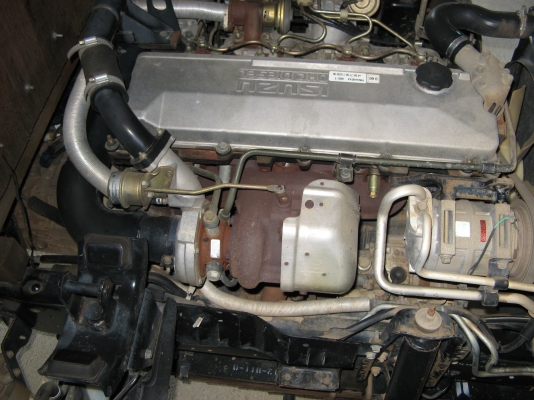 ขาย 6 ล้อ อีซูซุ NKR 130 แรง ยาว 5  ม. ปี 2006 สภาพเดิม ๆ สวยจัดกว่า 90\% เครื่องแน่น คัสซีสวยกิ๊ป สนใจชมรถก่อนได้ครับ