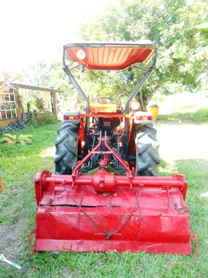 รถไถคูโบต้า L3408, 4WD,34 แรงม้า สภาพดีเยี่ยม มีดันหน้า โรตารี่ ที่ตัดหญ้า ขนาด120 ม.และผานพรวน 5x22 ของhui  ราคา 310,000 บาท