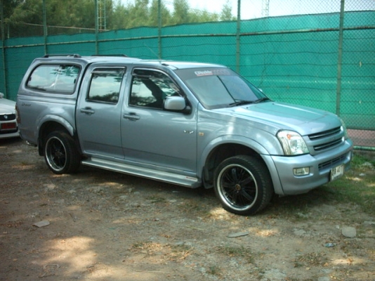 ขาย ดีแม๊ก 4 ประตู วางเครื่องเจ เกียร์ออโต้ ติดแก๊สหัวฉีด