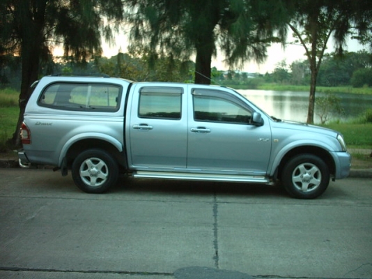 ขาย ดีแม๊ก 4 ประตู วางเครื่องเจ เกียร์ออโต้ ติดแก๊สหัวฉีด