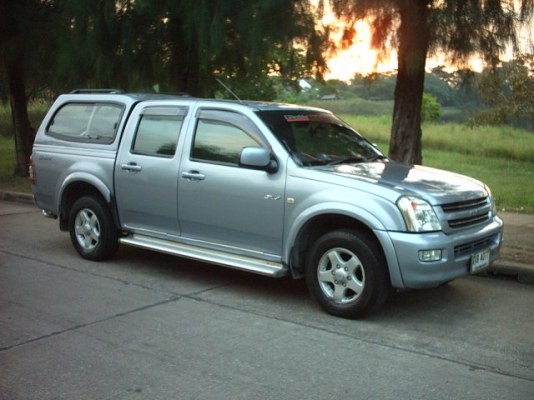 ขาย ดีแม๊ก 4 ประตู วางเครื่องเจ เกียร์ออโต้ ติดแก๊สหัวฉีด