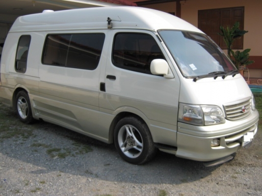 คัสตอมหลังคาสูง ปี04(2547) ประกอบนอก นำเข้ามาทั้งคัน จดทะเบียนถูกต้อง แต่งวีไอพี ต่อรองได้ครับ คัสตอมหลังคาสูง ปี04(2547) ประกอบนอก นำเข้ามาทั้งคัน จดทะเบียนถูกต้อง แต่งวีไอพี ต่อรองได้ครับ