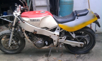 ขาย ยามาฮ่า FZR 400 โครงมิเนียม เดลตร้าบ็อก มีทะเบียน ไม่โอน สภาพตามรูปครับ