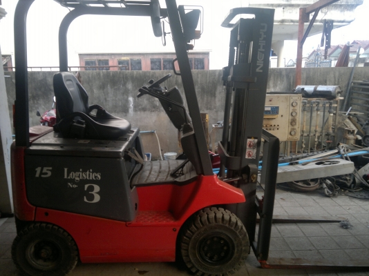 รถฟอร์คลิฟต์ 1.5 ตัน 100000 ใช้งานได้ปกติ