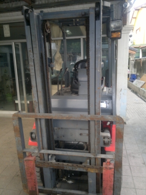 รถฟอร์คลิฟต์ 1.5 ตัน 100000 ใช้งานได้ปกติ